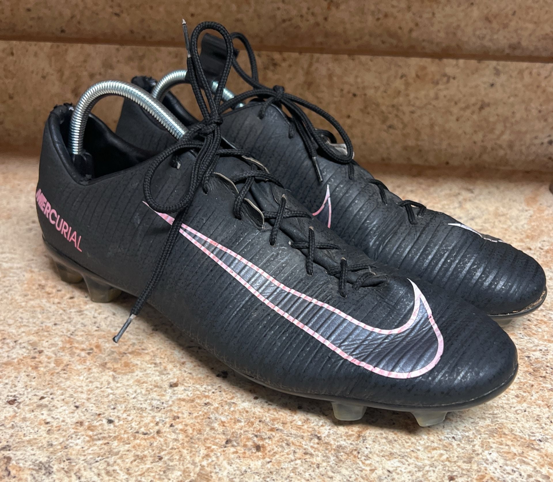 Nike Mercurial Soccer Cleats Black Pink Size 13 2