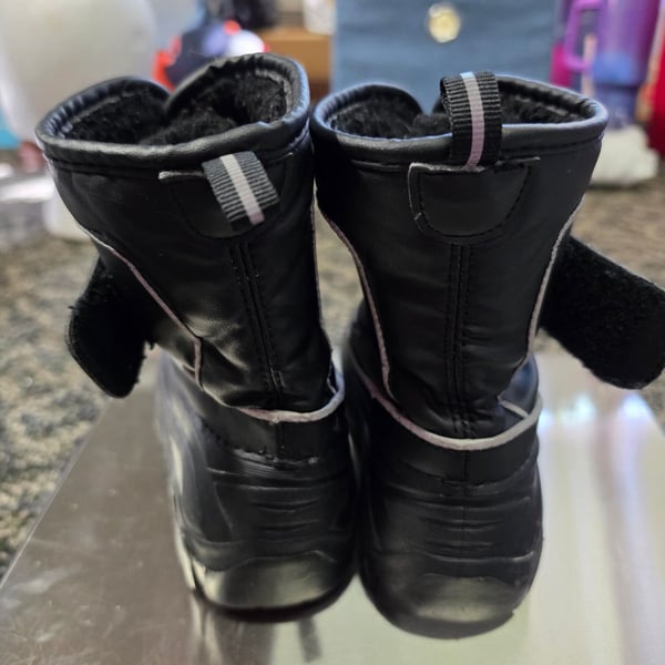 Black Winter Snow Boots