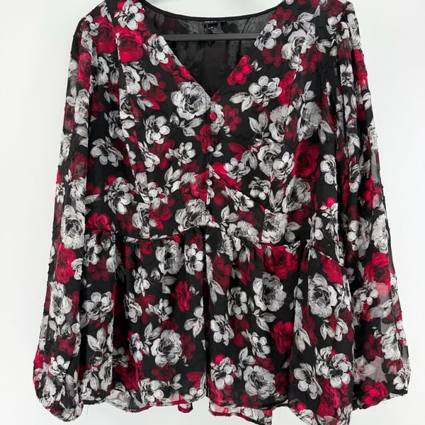 Torrid Floral Chiffon Peplum Blouse Size 2 Black Red Rose Goth Romantic