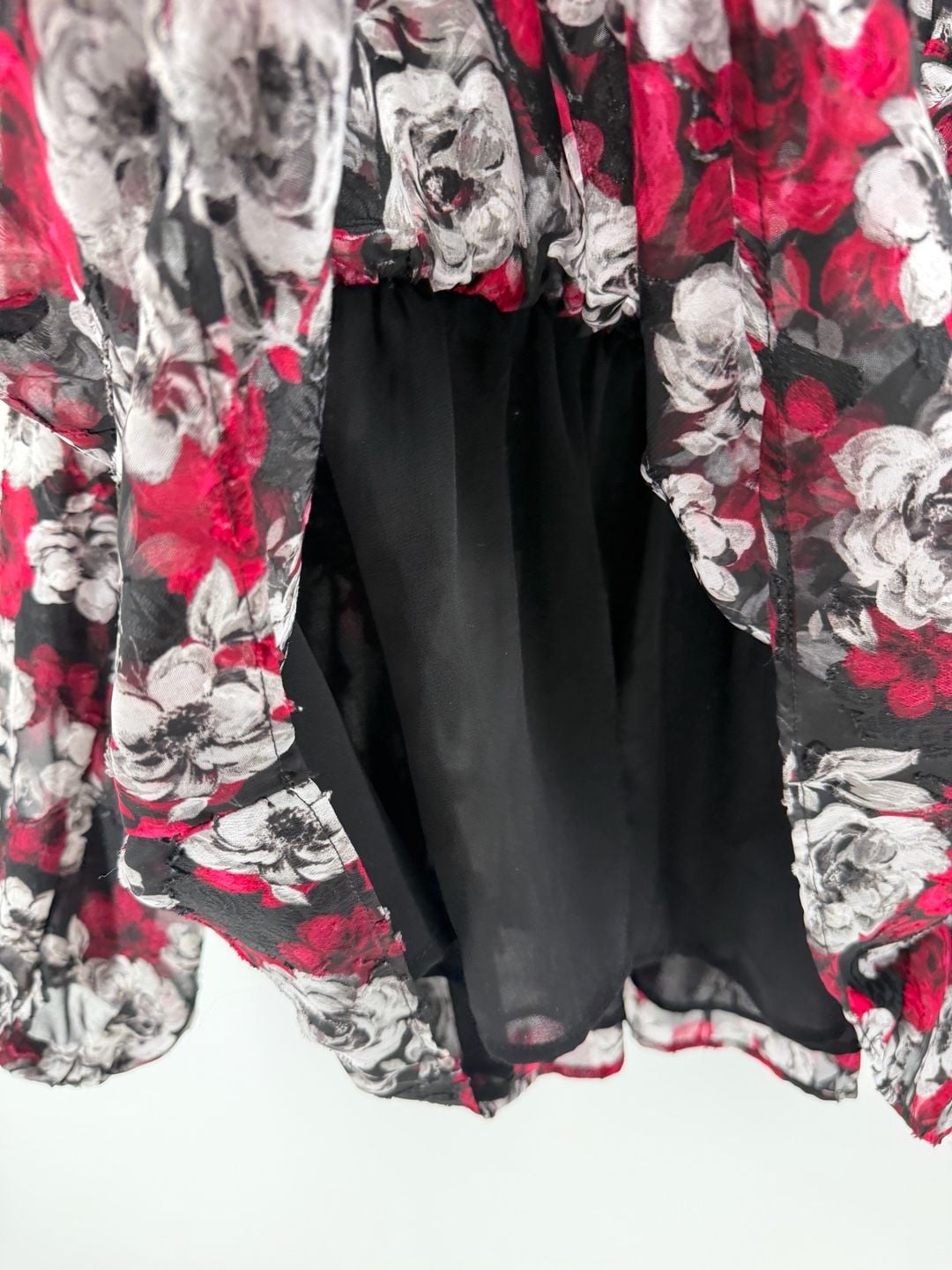 Torrid Floral Chiffon Peplum Blouse Size 2 Black Red Rose Goth Romantic 5