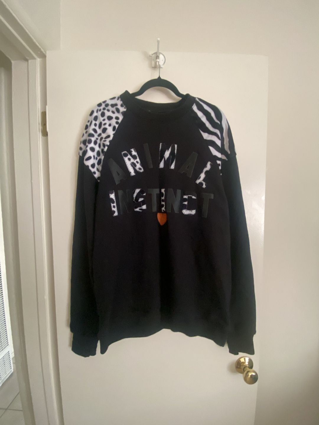 Anaghe Atelier Animal Instinct Sweatshirt Size XL Black Animal Print 2