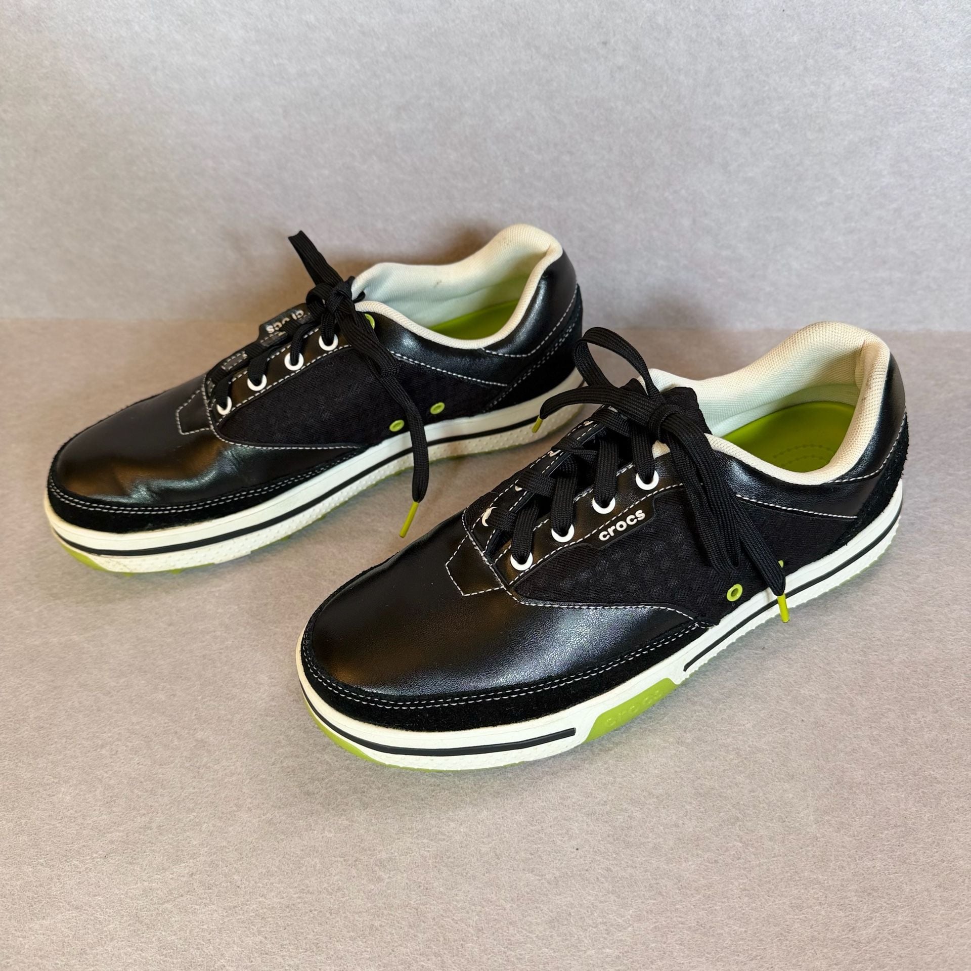 Crocs Men’s 9 Drayden 2.0 Golf Shoes 15159 Black Green Spikeless Lace Up 4
