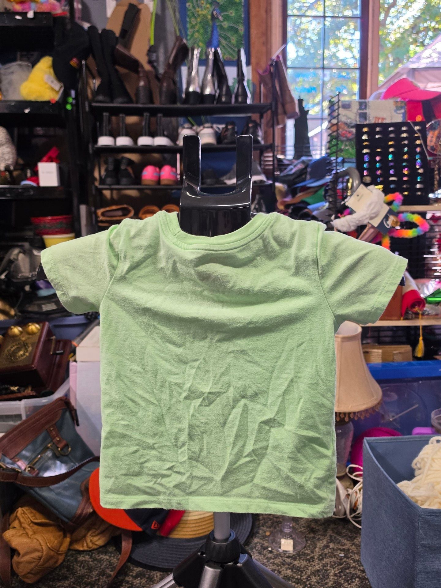Cat & Jack T-Shirt Size 5T Light Green Short Sle 3