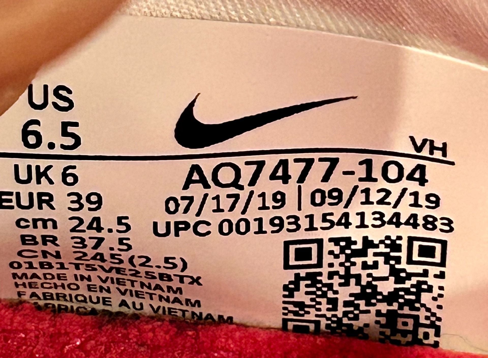 Nike Air Max Janoski 2 SB White Watermelon Sneakers 11