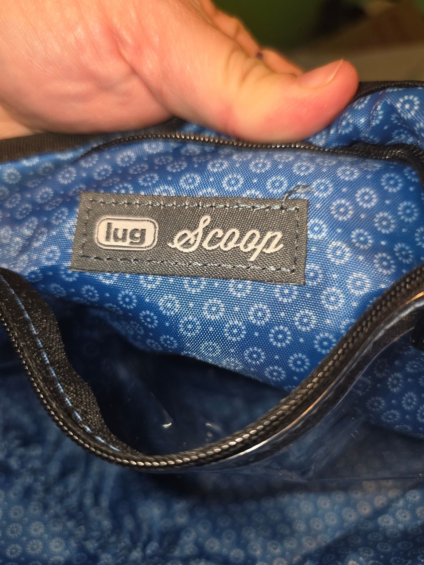 Lug Scoop Crossbody Shoulder Bag Blue Tropical Floral 9