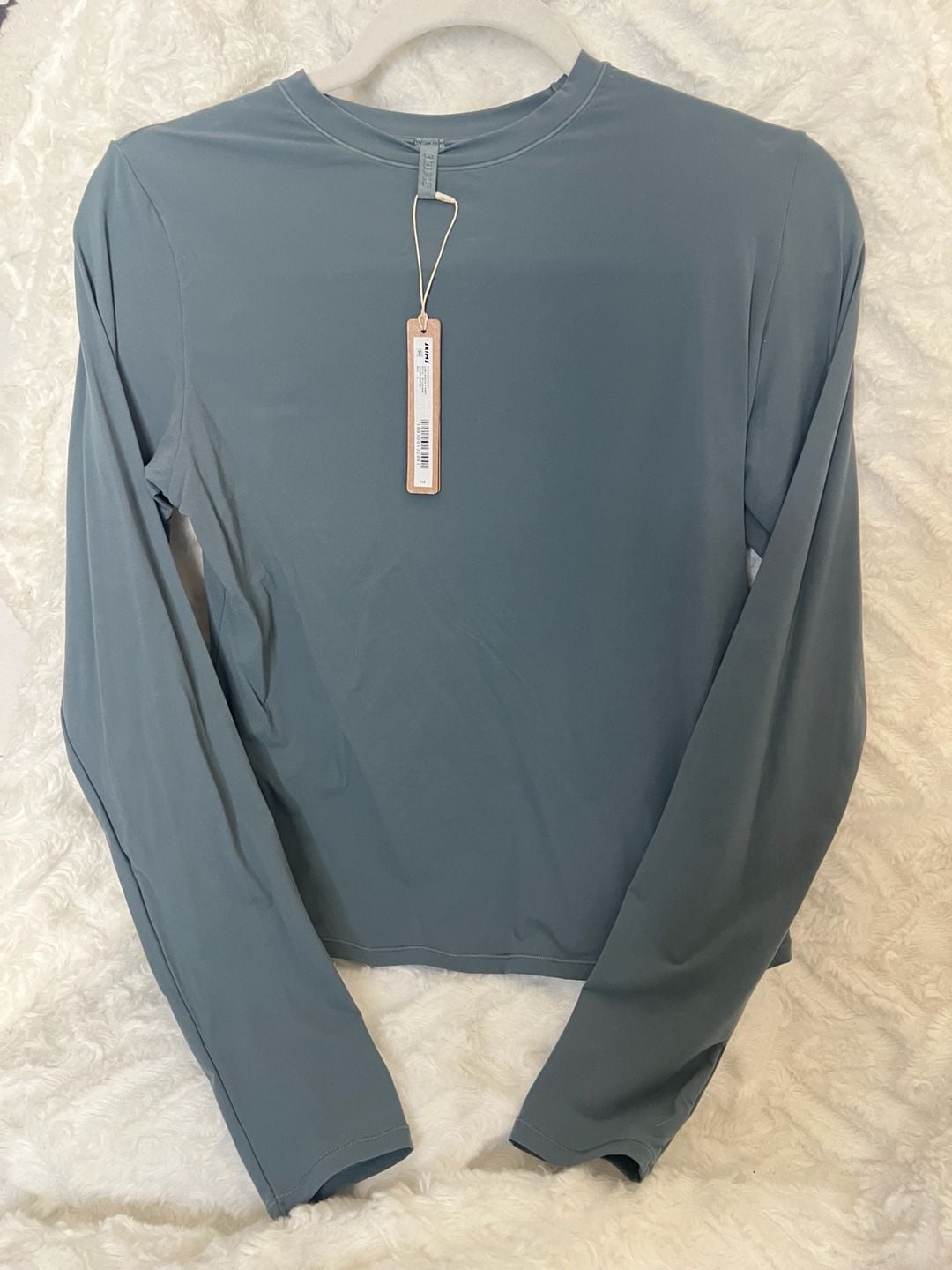 NWT Skims Fits Everybody Long Sleeve T-Shirt Size L Zircon 2