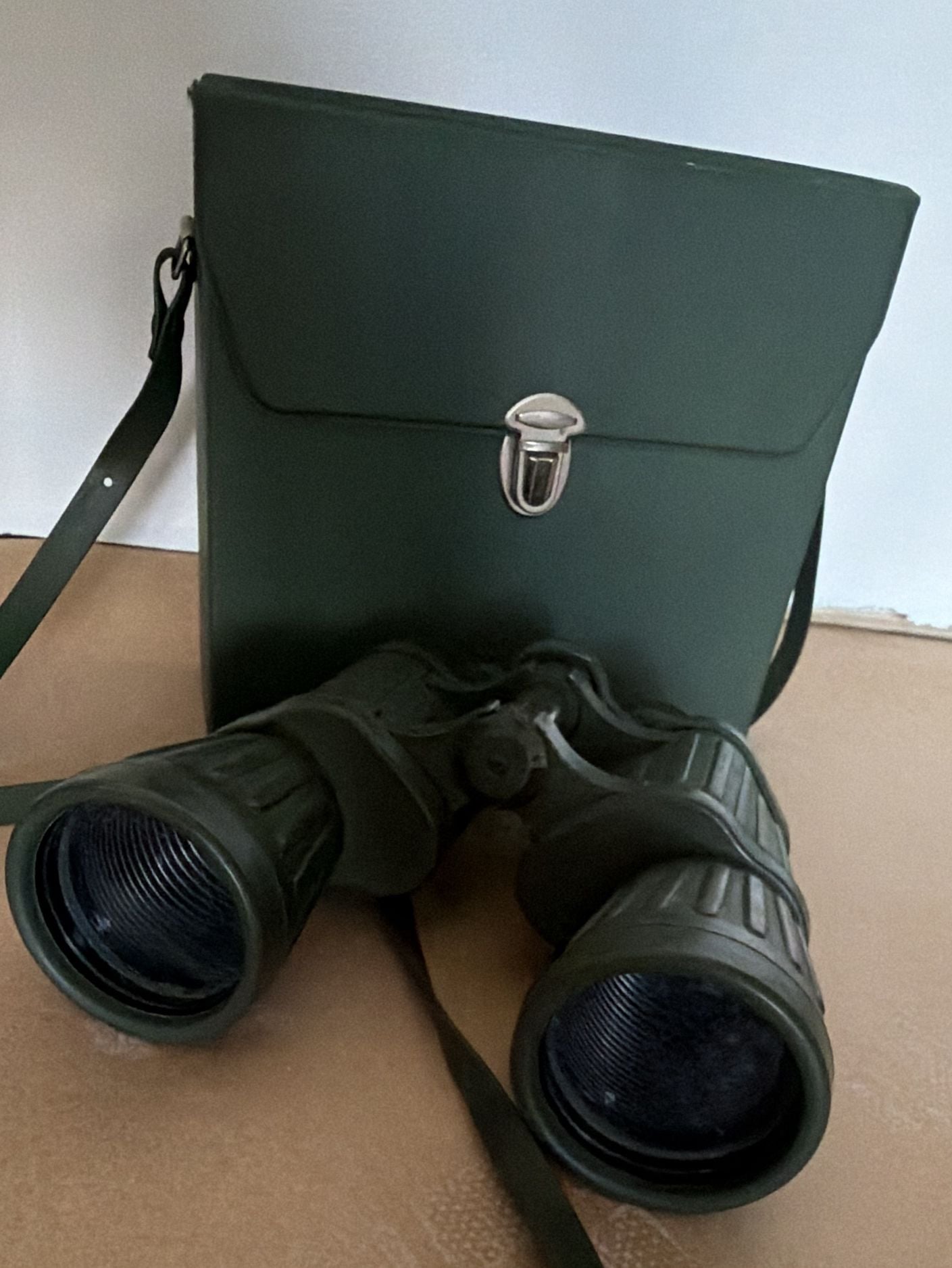 Simmons Model 1117 7x50 Fully Coated Optics Binoculars 1