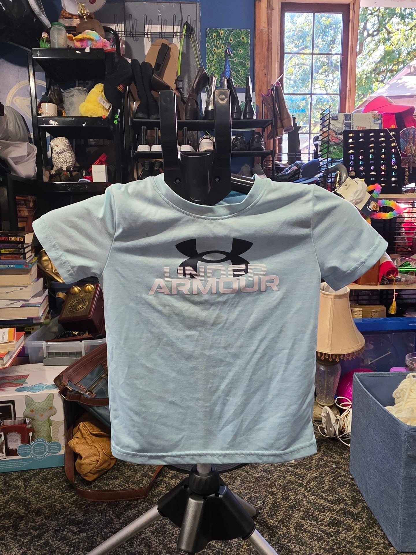 Under Armour Graphic T-Shirt Size 5 Light Blue 2