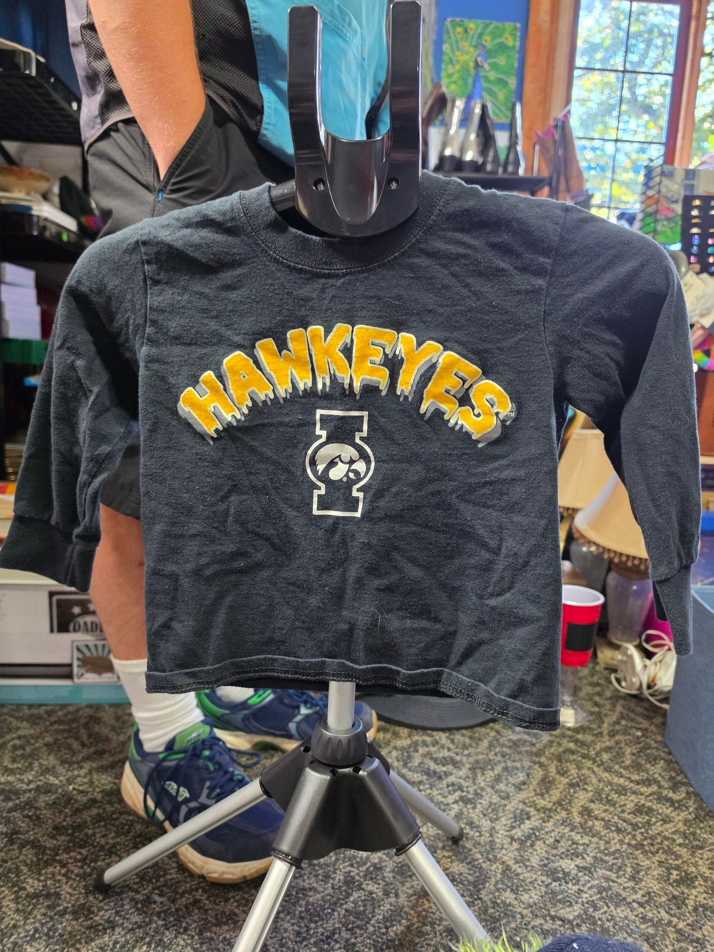 Iowa Hawkeyes Long Sleeve T-Shirt Size XS Youth Black 2