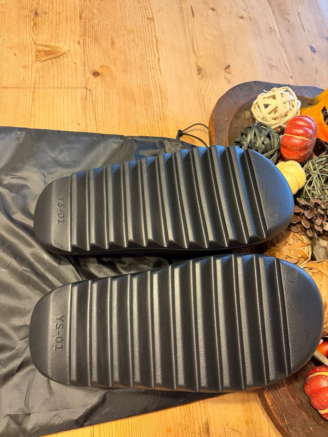 Yeezy Slide YS-01 Size 12 Black EVA Foam Sandals 5