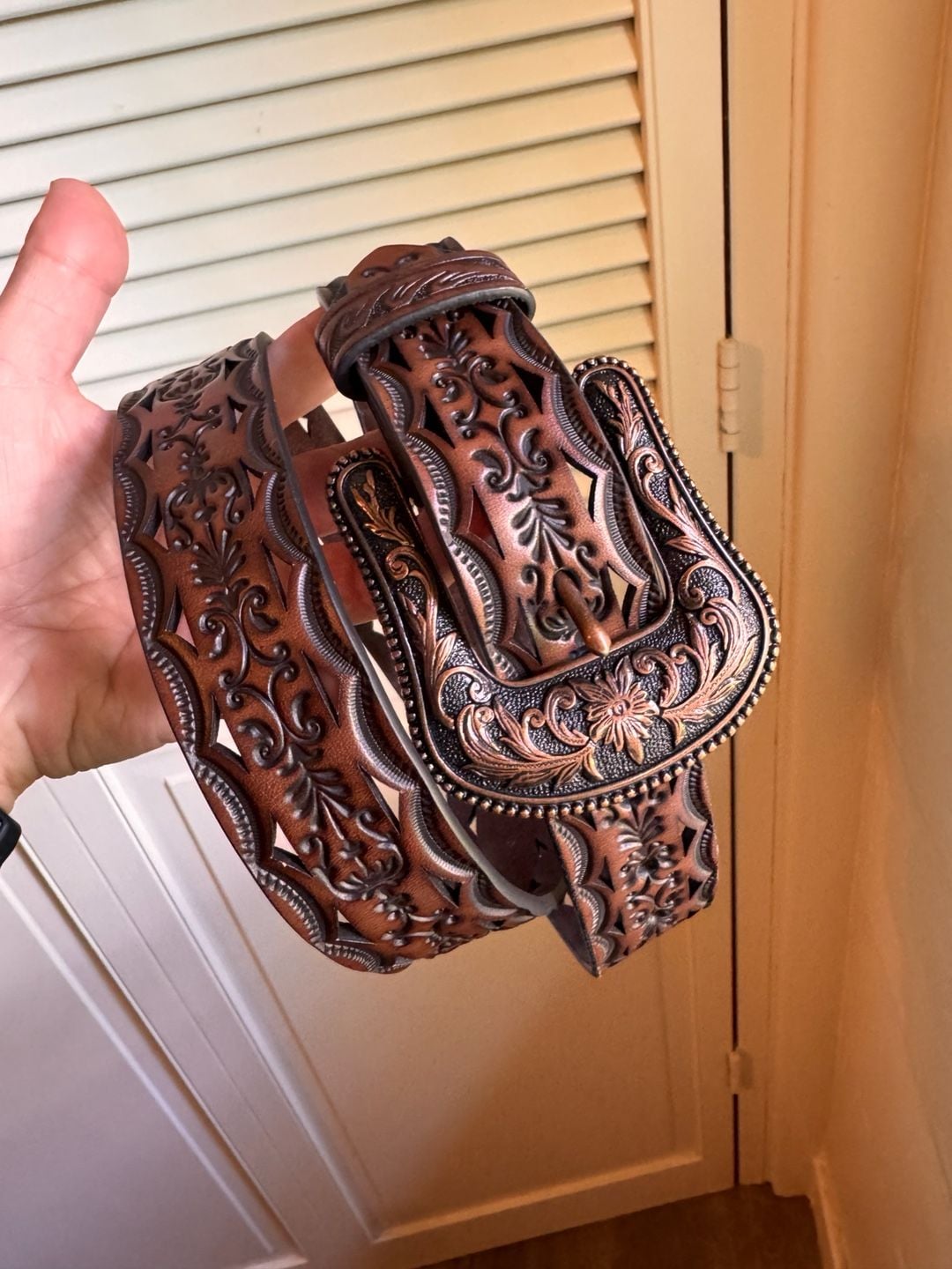Ariat Concho Cutout Leather Belt Size L Brown Western Tooled 1