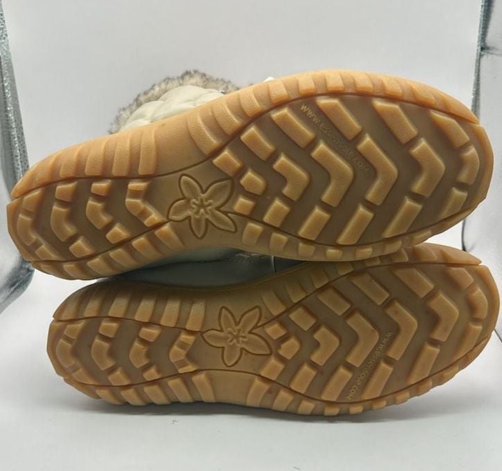 Quechua Novadry Winter Snow Boots Beige Faux Fur Quilted 7