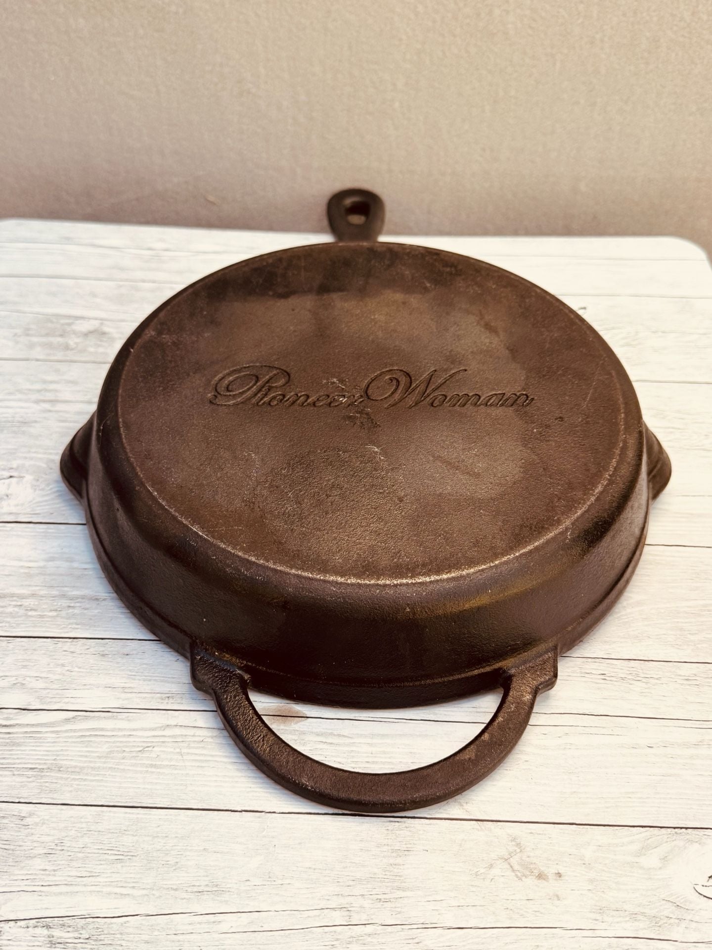 The Pioneer Woman Butterfly Cast Iron Skillet Frying Pan 10 Inch 2