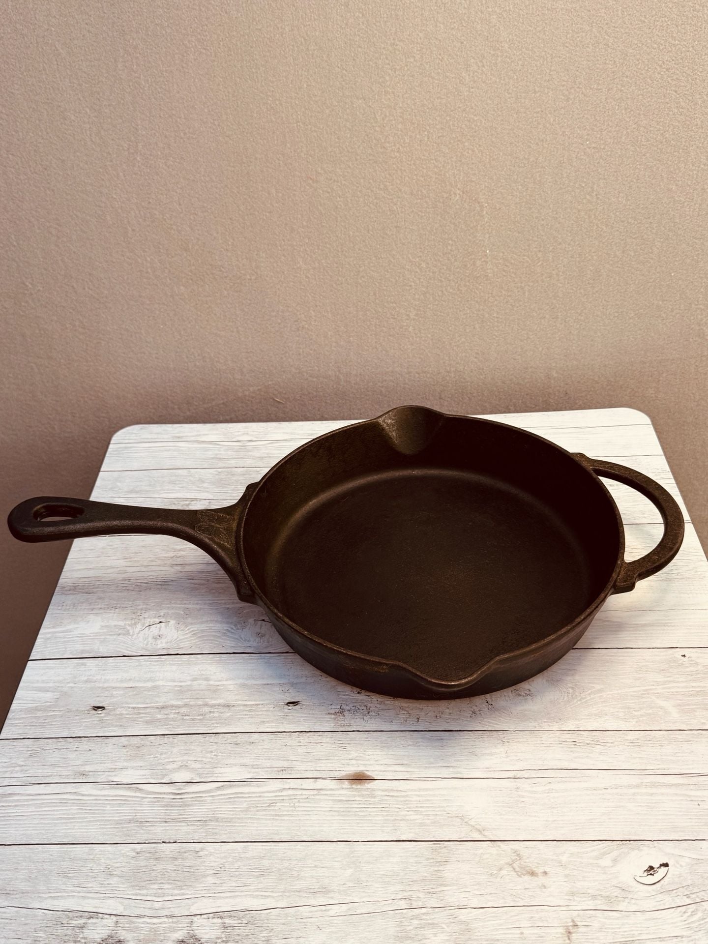 The Pioneer Woman Butterfly Cast Iron Skillet Frying Pan 10 Inch 4