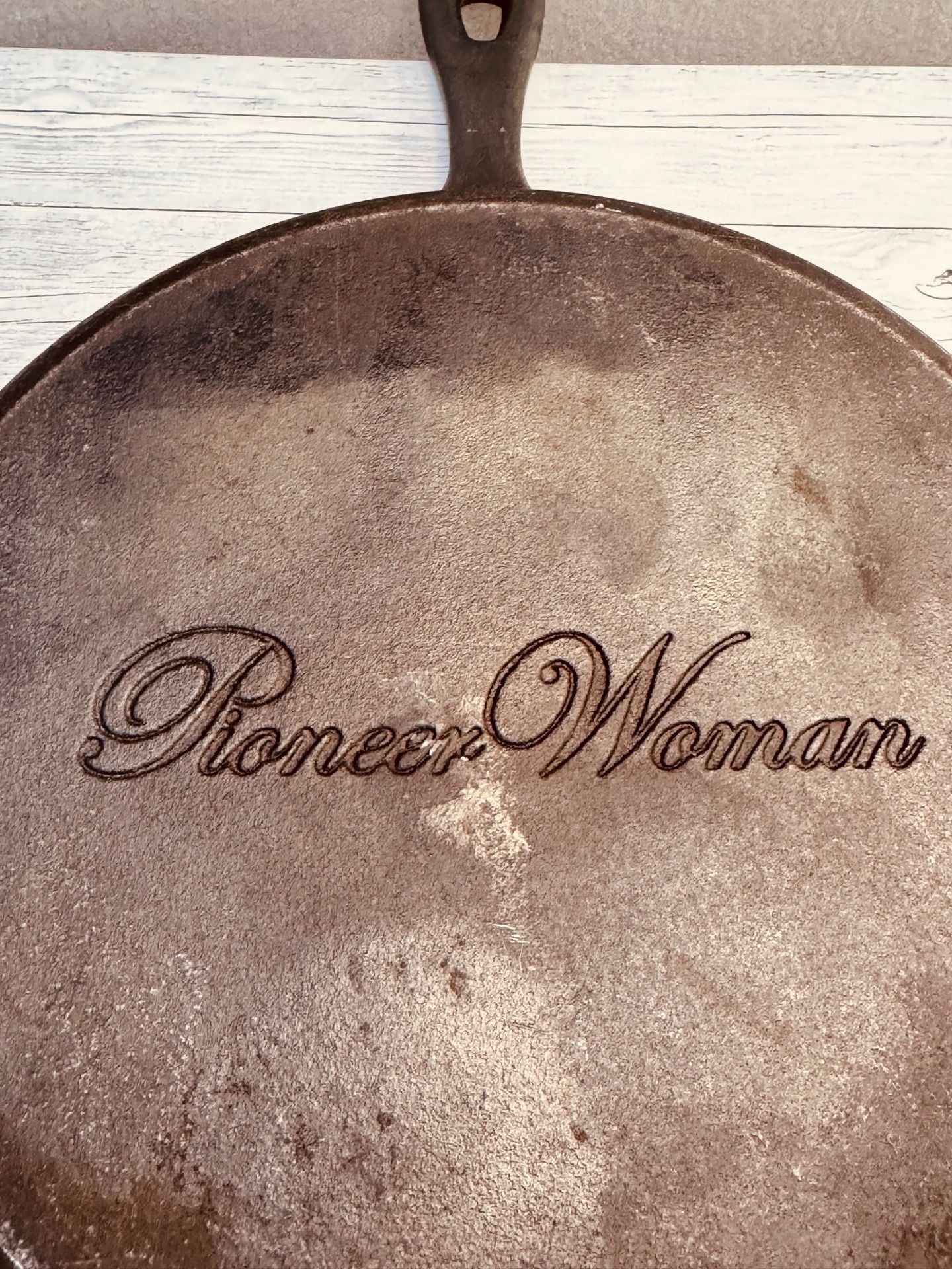 The Pioneer Woman Butterfly Cast Iron Skillet Frying Pan 10 Inch 5