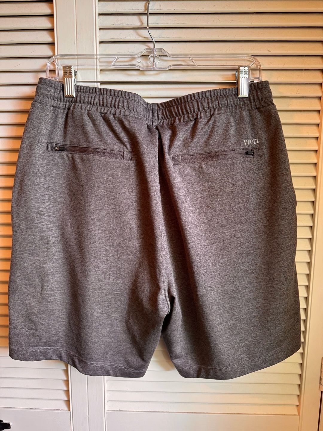 Vuori Sunday Performance Short Size L Gray Heather Athletic 3