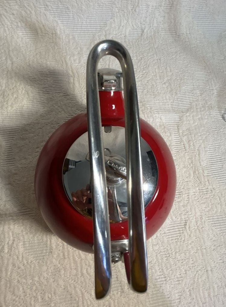 Chantal Classic Enamel-On-Steel Teakettle Red Stainless Steel 1.8 Qt 2