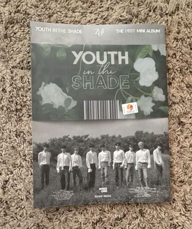 Zerobaseone Youth in the Shade 1st Mini Album Inclusions Set 2
