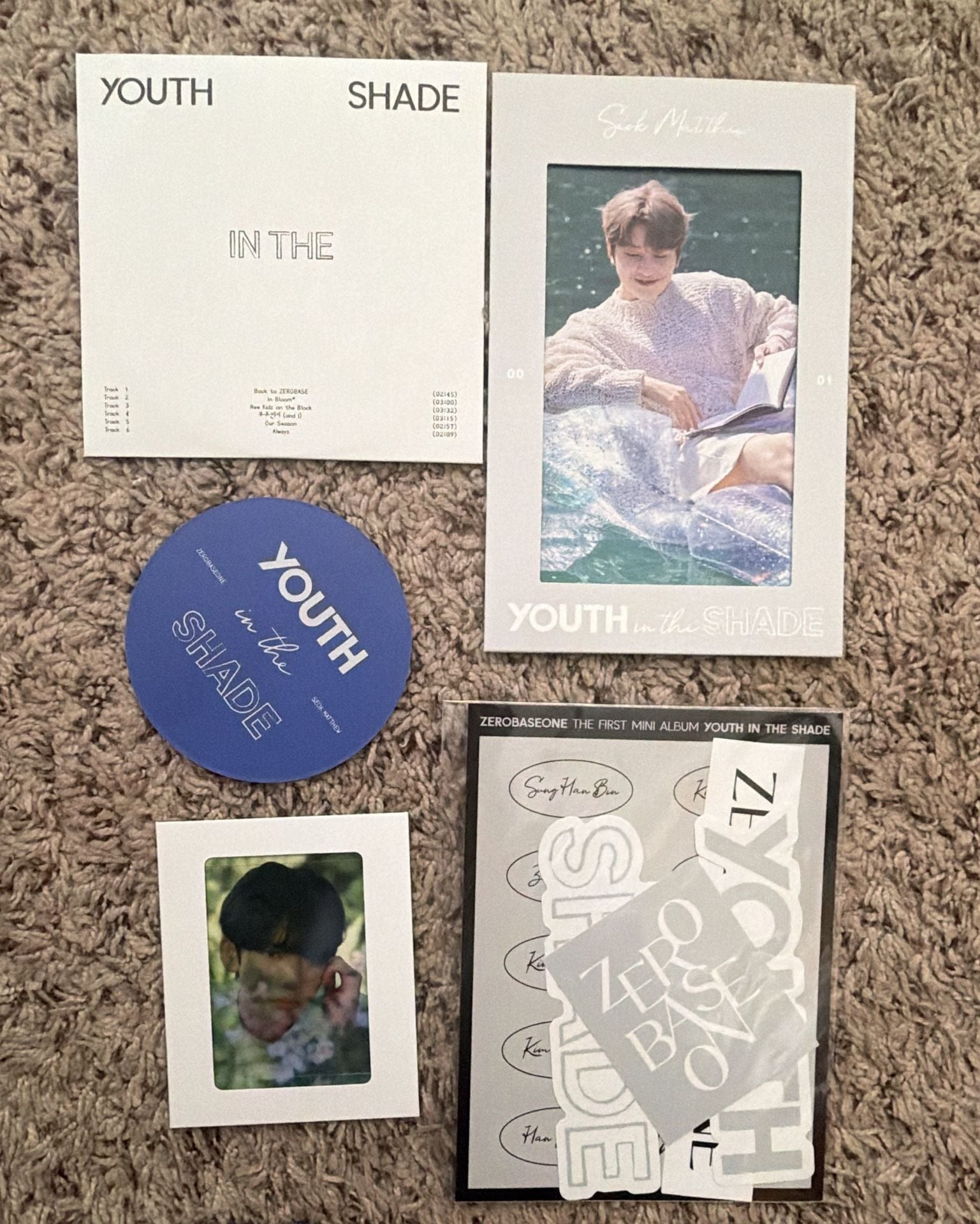 Zerobaseone Youth in the Shade 1st Mini Album Inclusions Set 3