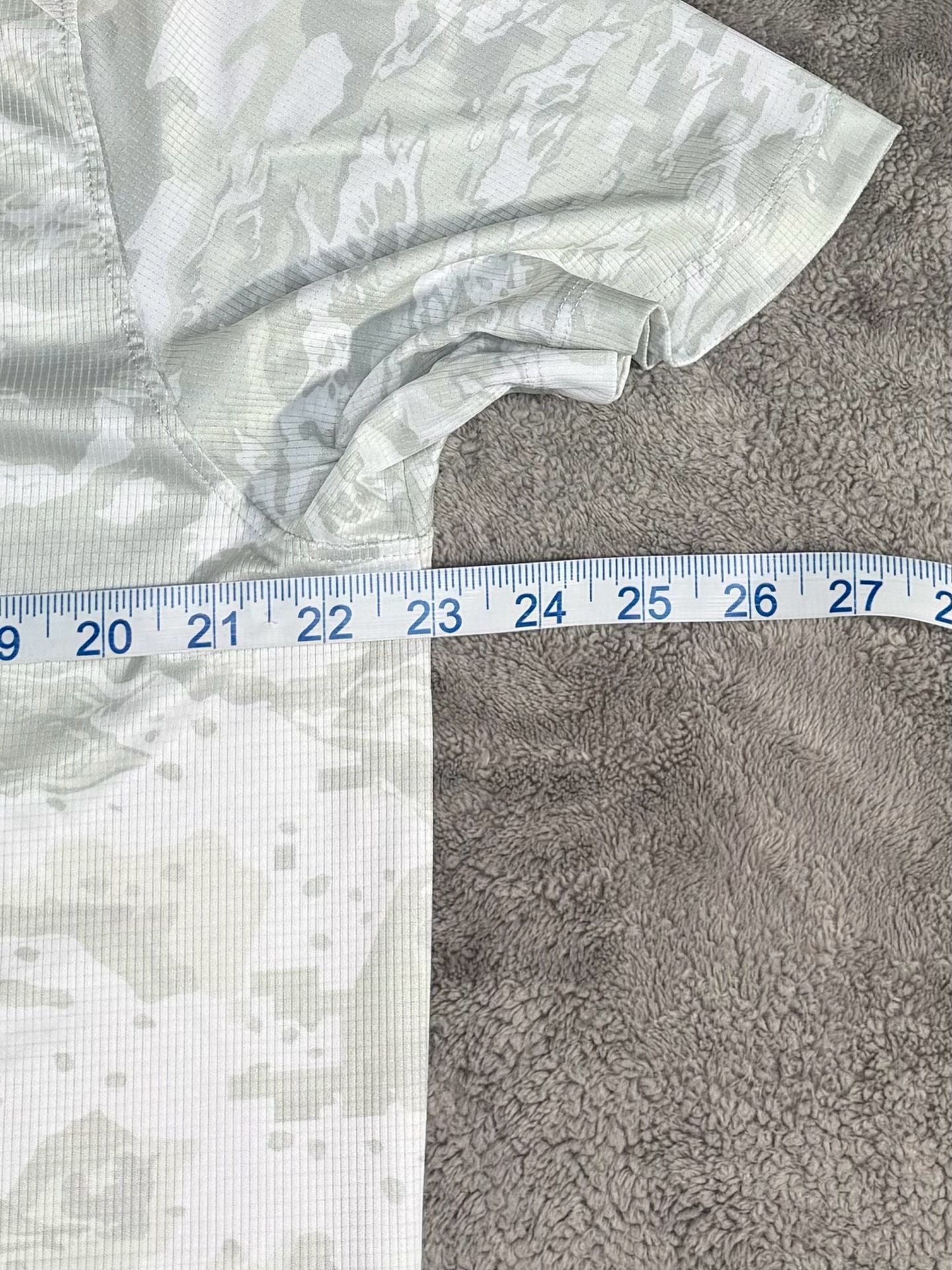 Under Armour Abc Camo Performance T-Shirt XL White Gray Short Sleeve Athletic 7
