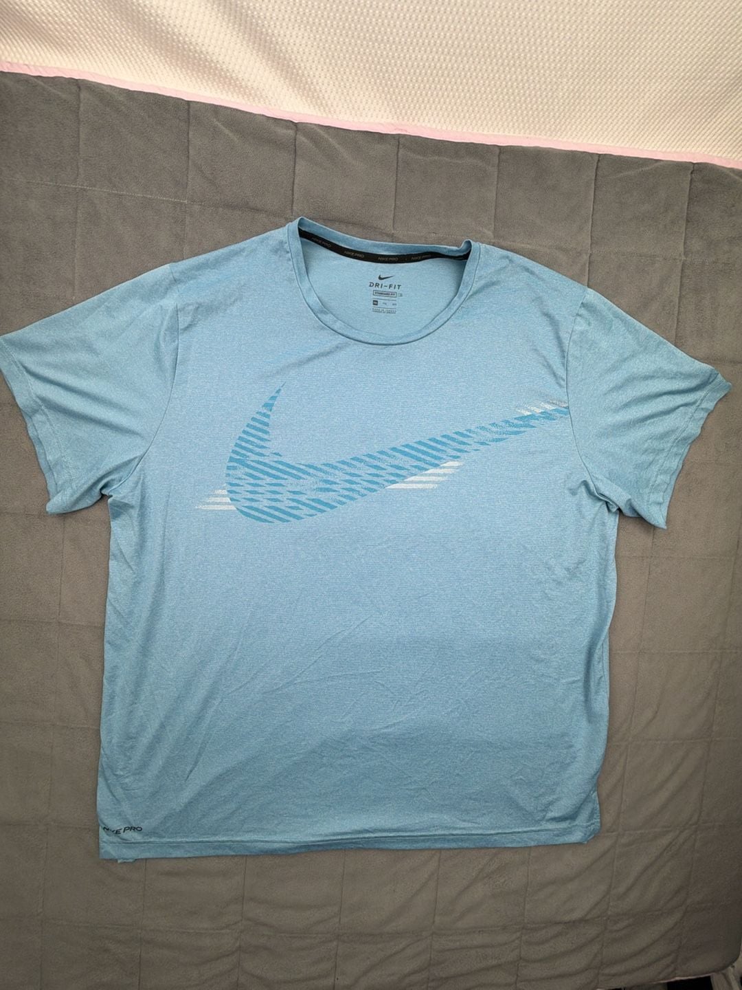 Nike Pro Dri-Fit T-Shirt Size XXL Lot of 2 4