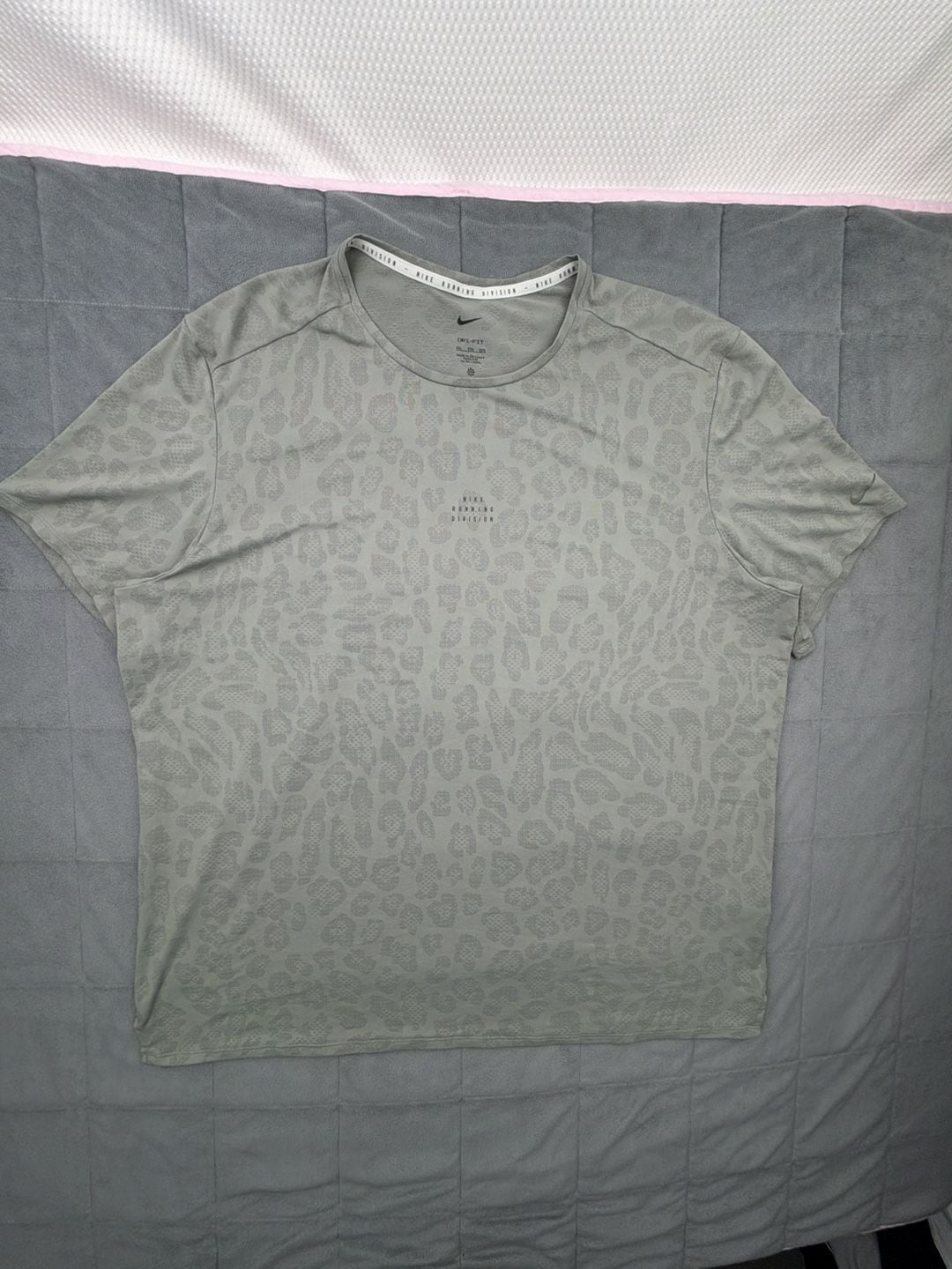 Nike Pro Dri-Fit T-Shirt Size XXL Lot of 2 5