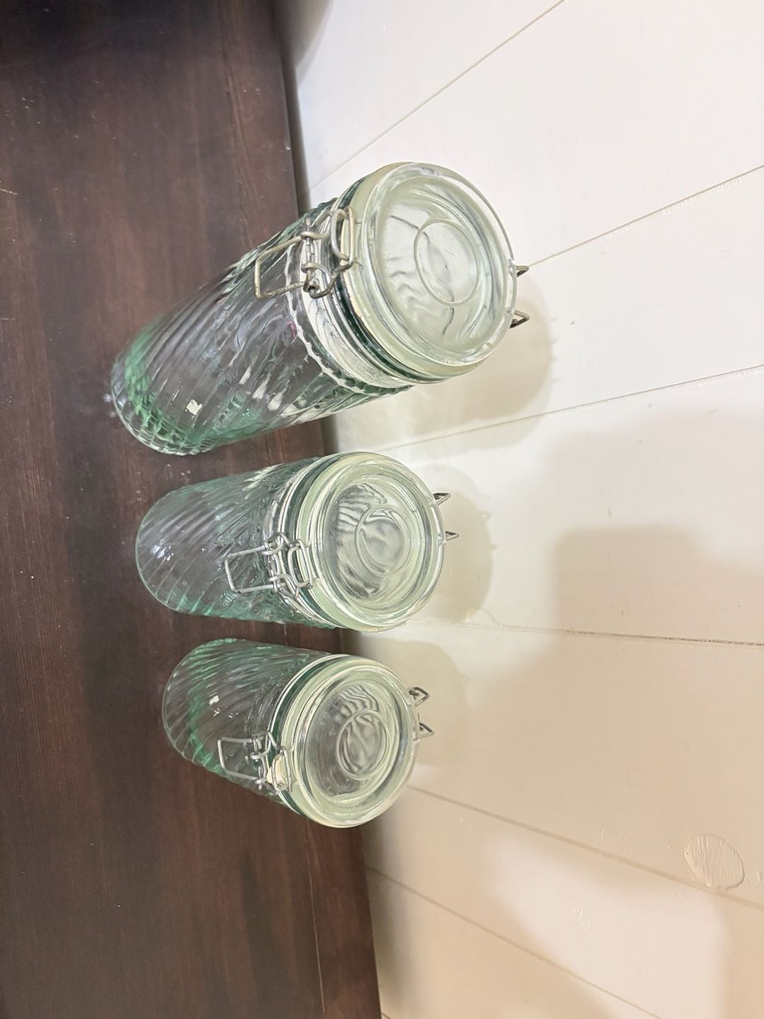 Vtg set 3 glass swirl canisters staggered, 13,9&8” inch jars 8