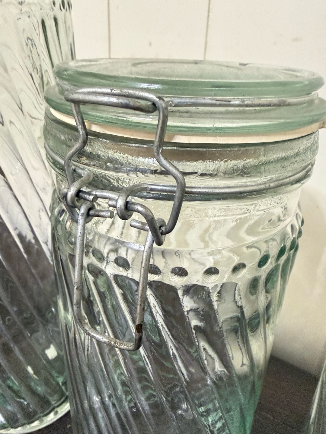 Vtg set 3 glass swirl canisters staggered, 13,9&8” inch jars 9