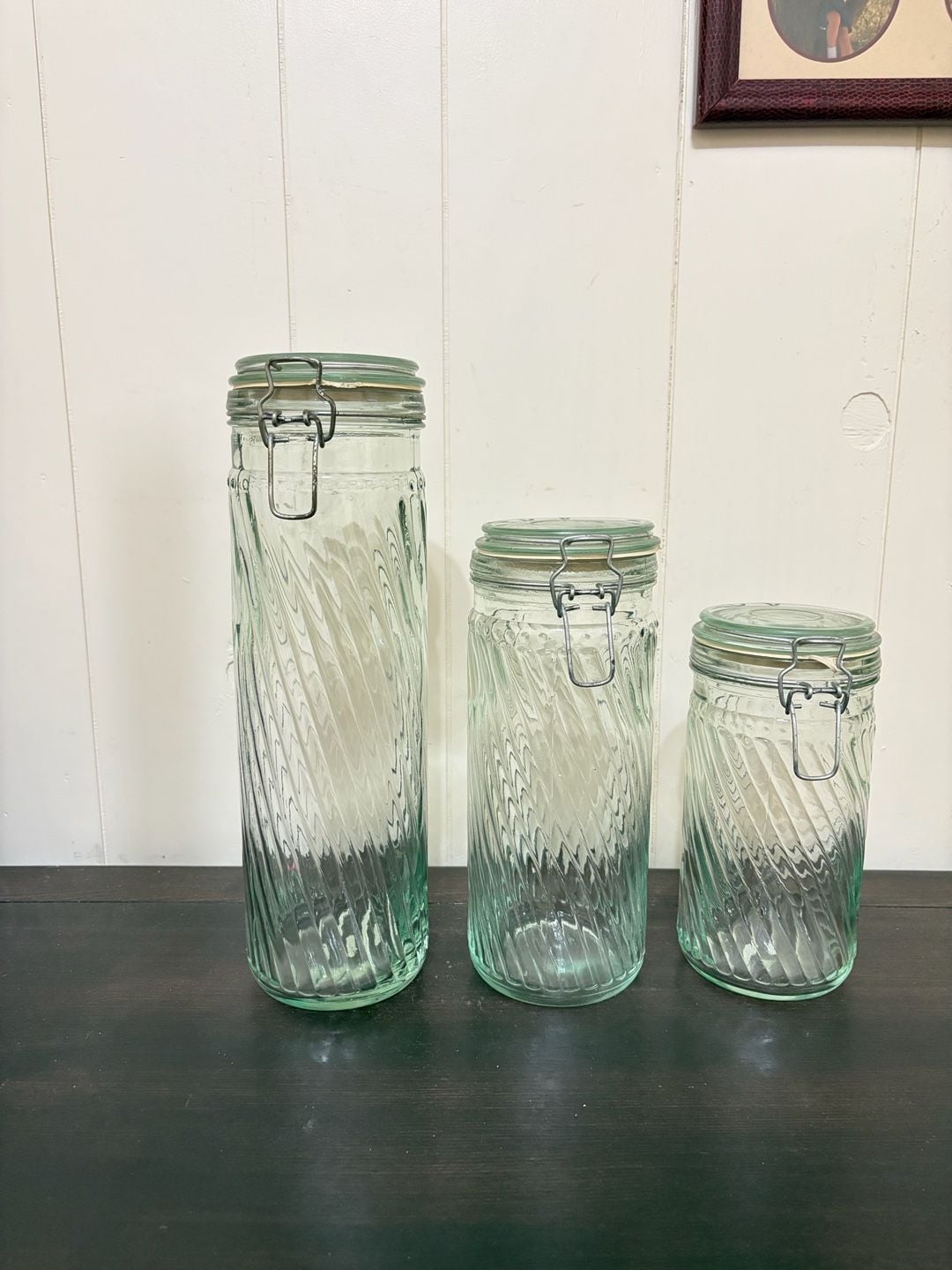 Vtg set 3 glass swirl canisters staggered, 13,9&8” inch jars 10