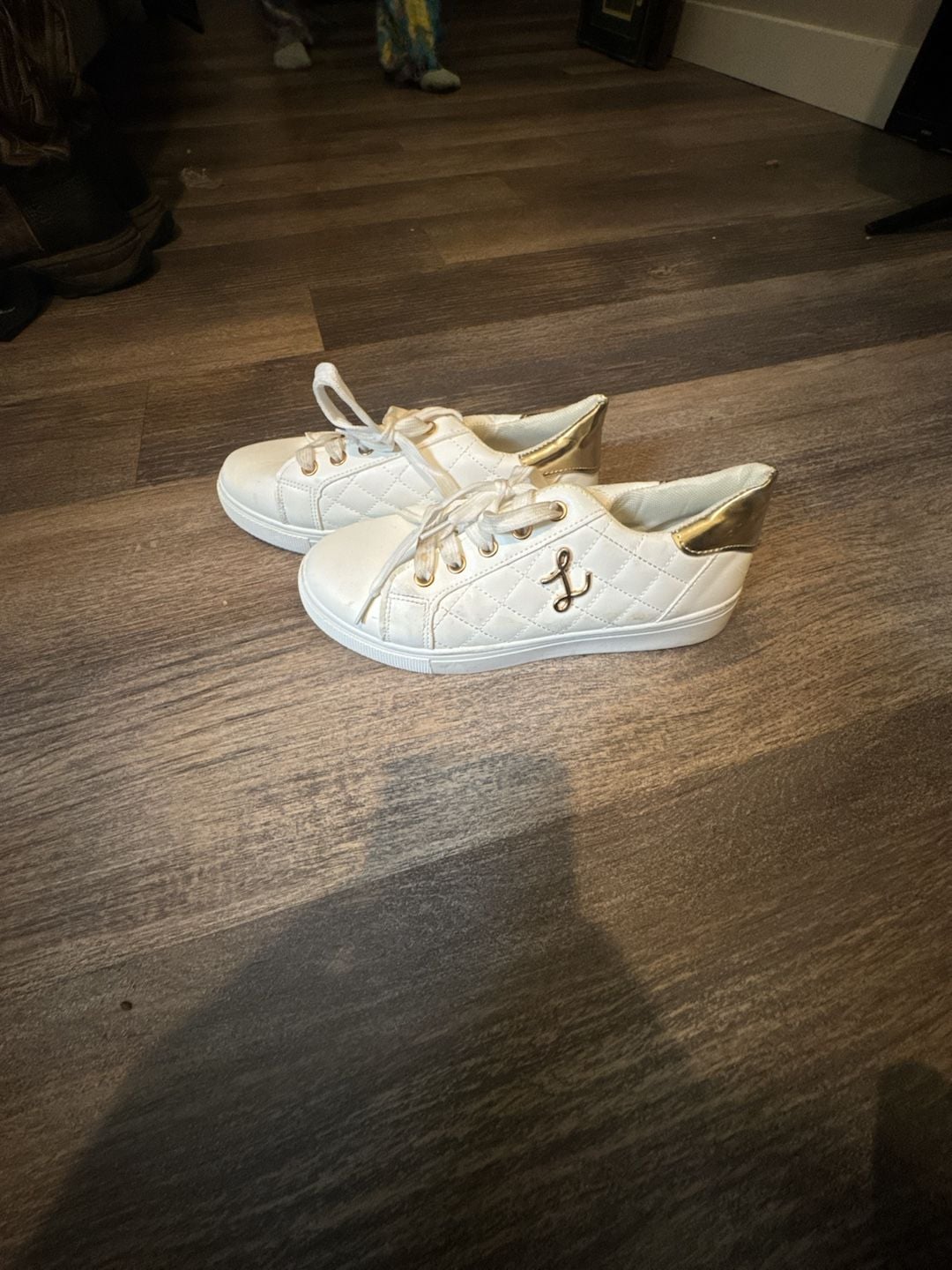 Unbranded Quilted Lace-Up Casual Sneakers White Gold 2