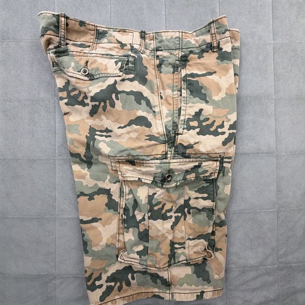Levi's Camouflage Cargo Shorts Size 38 Multi Cotton
