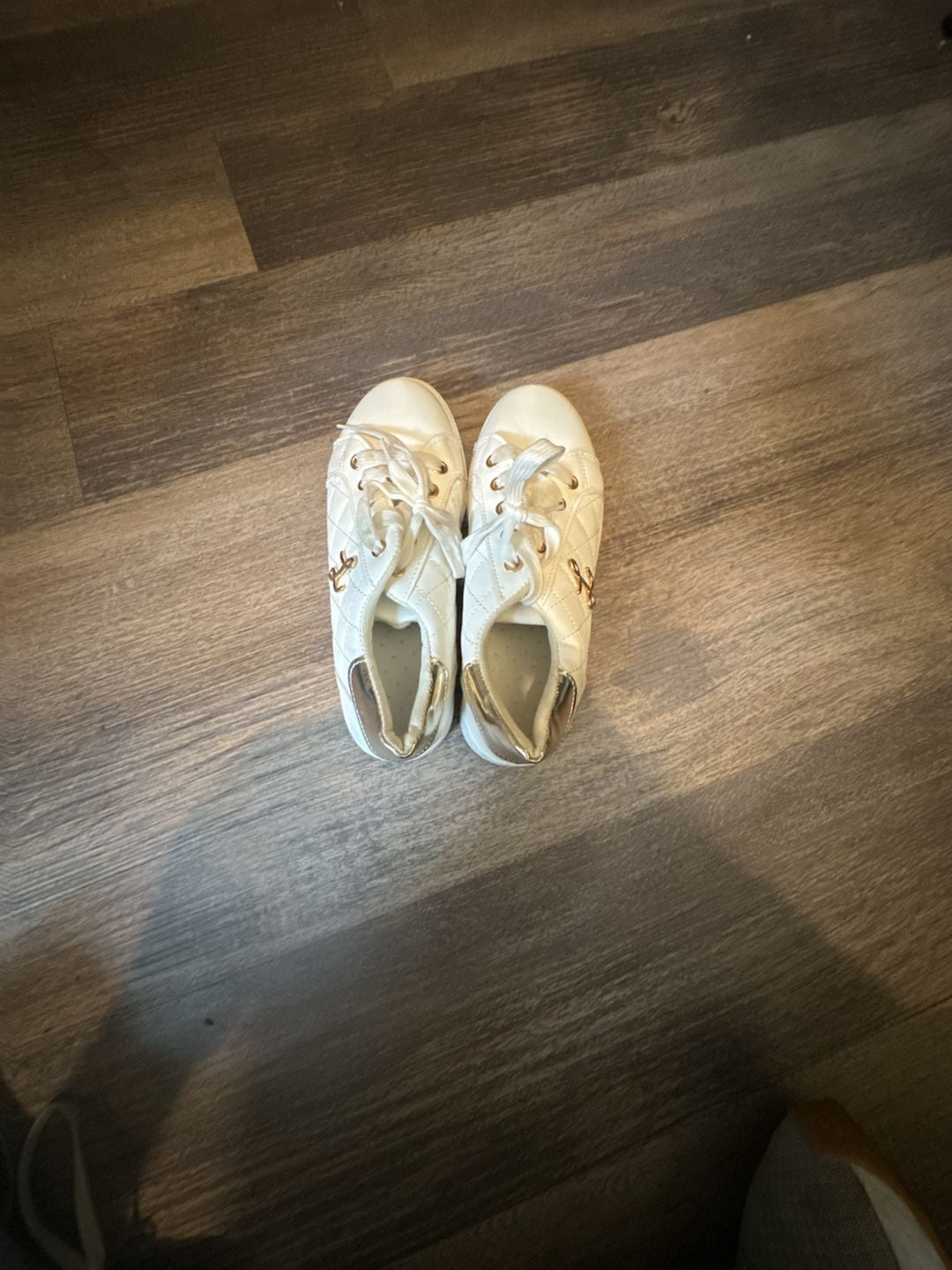 Unbranded Quilted Lace-Up Casual Sneakers White Gold 3