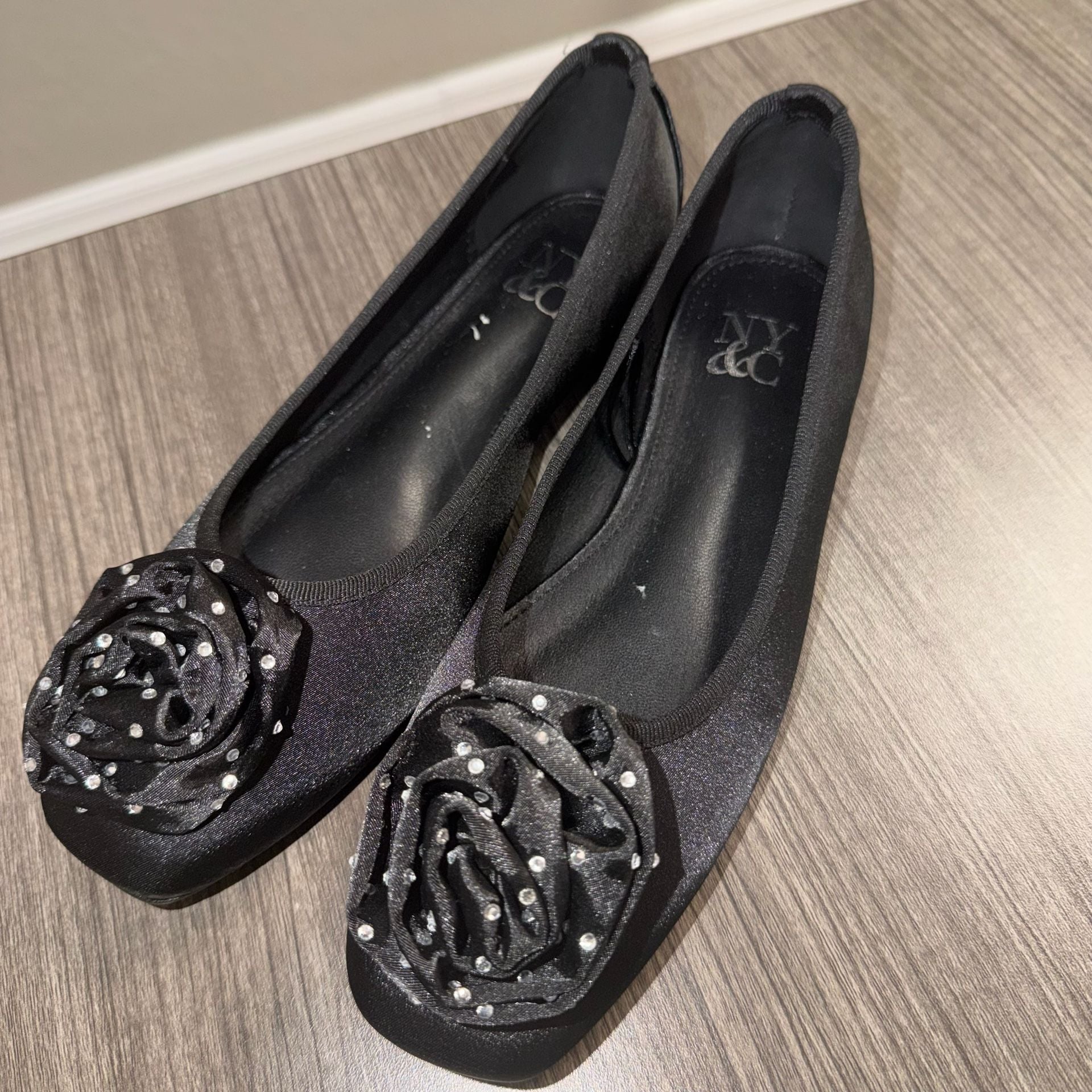 New York & Company Ballet Flats Size 6.5 Black 2