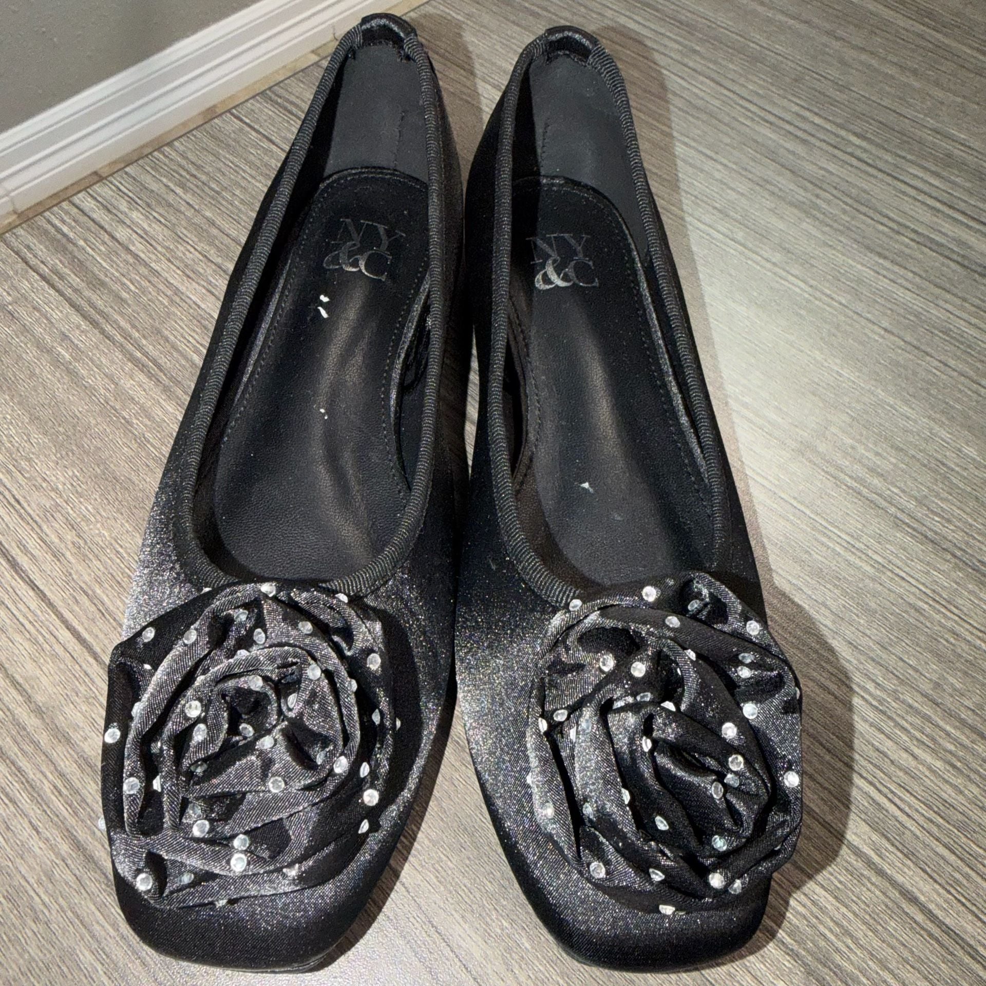 New York & Company Ballet Flats Size 6.5 Black 6