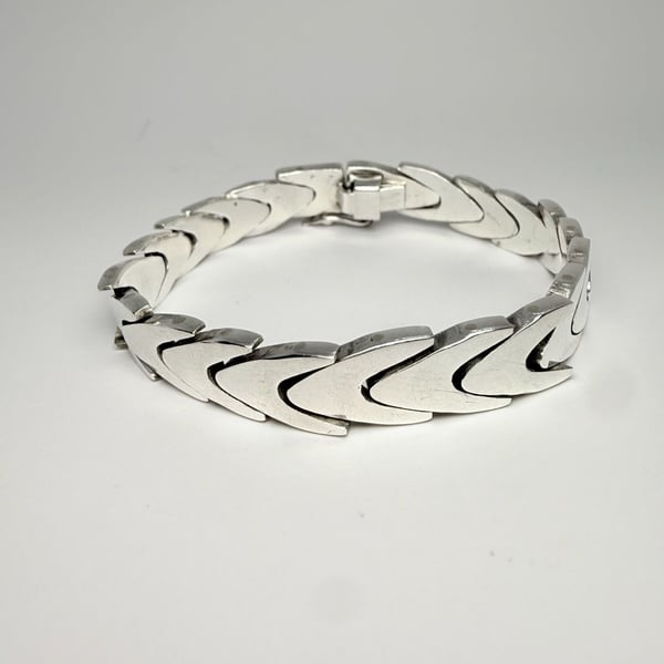 Vintage Sterling Silver Taxco Flat Domed Wide Curb Link Statement Bracelet!