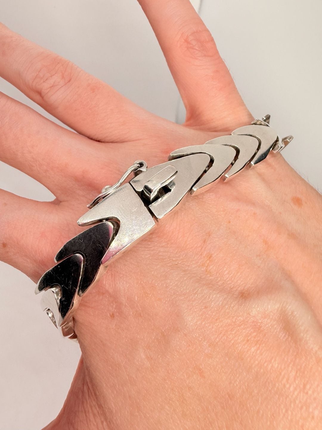 Vintage Sterling Silver Taxco Flat Domed Wide Curb Link Statement Bracelet! 12