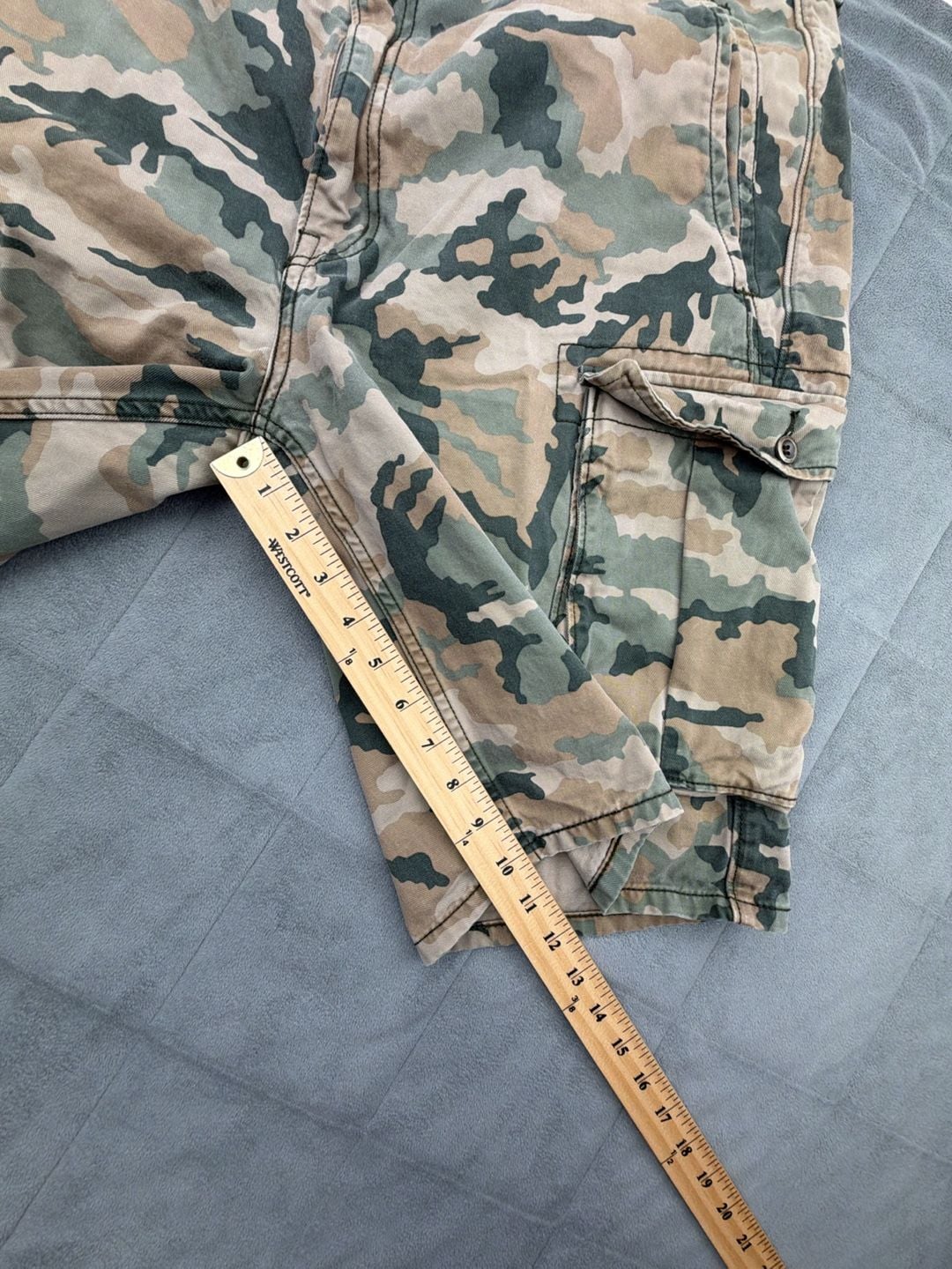 Levi's Camouflage Cargo Shorts Size 38 Multi Cotton 7