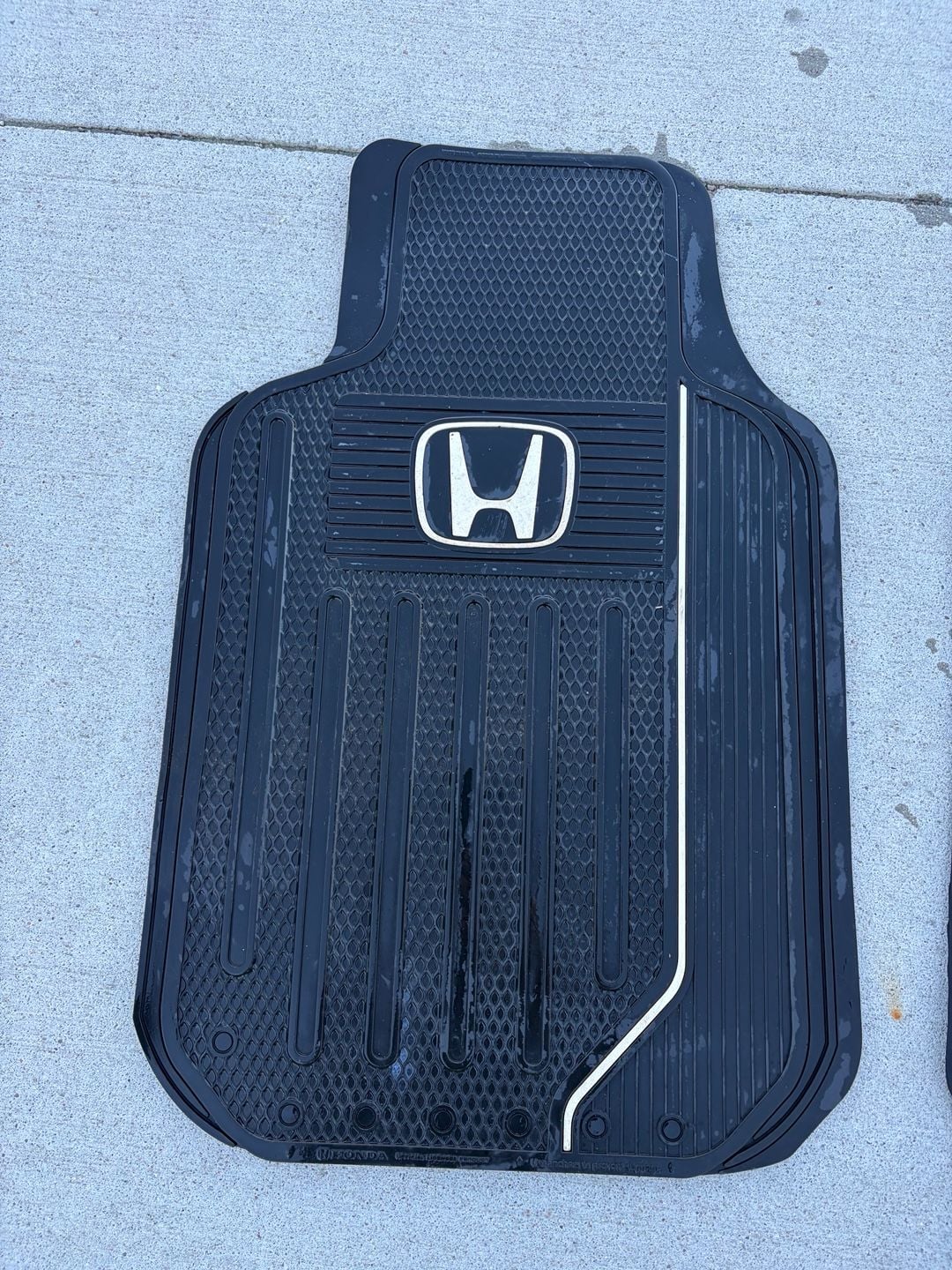 Honda Elite Floor Mats Rubber Black 2-Piece Set 2