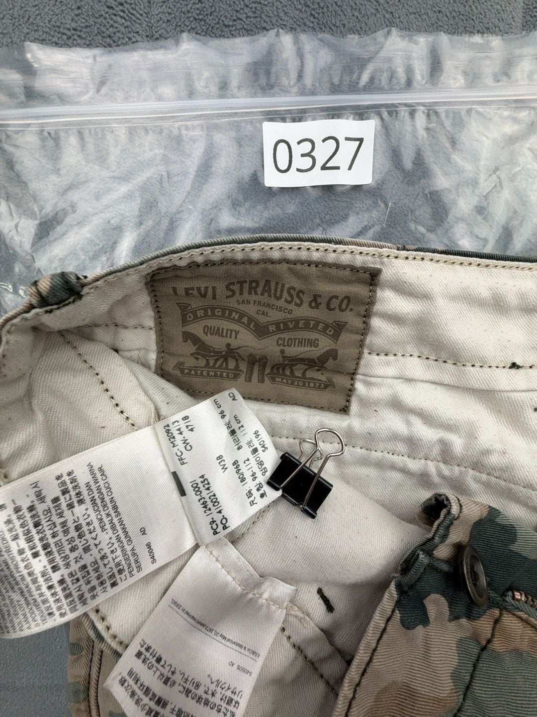 Levi's Camouflage Cargo Shorts Size 38 Multi Cotton 10