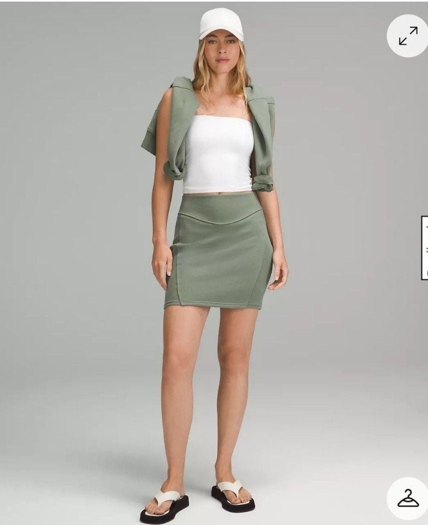 216 Lululemon Scuba High-Rise Mini Skirt MEDIUM Grey Eucalyptus 2