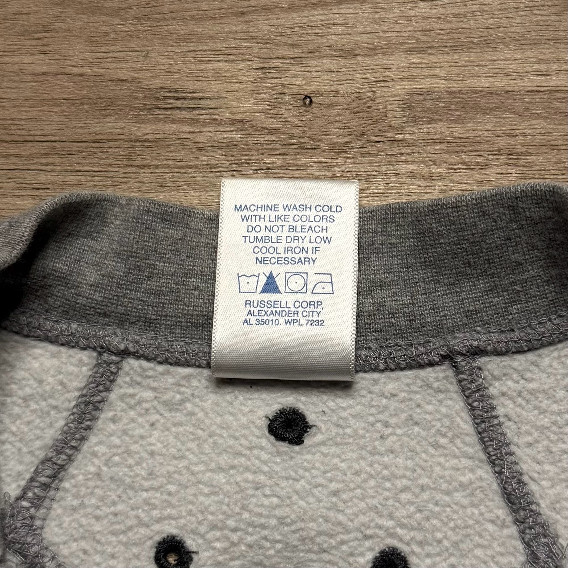 Vintage Russell Athletic Gray Crewneck Sweatshirt L Distressed Boxy Raglan 8