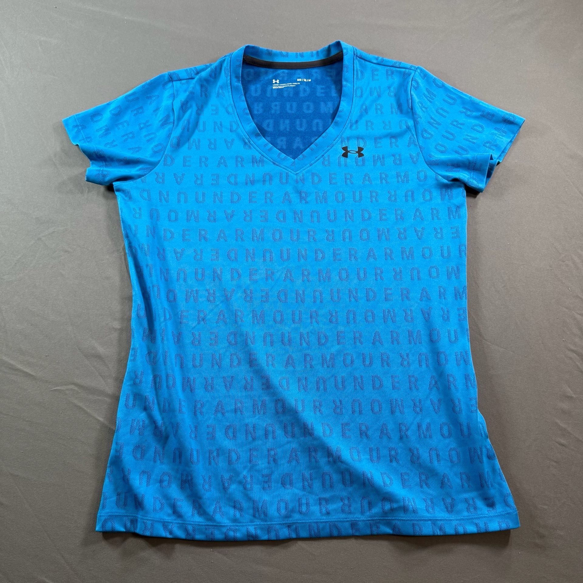 Under Armour Women’s Medium Blue Logo Print V-Neck Athletic Shirt 2