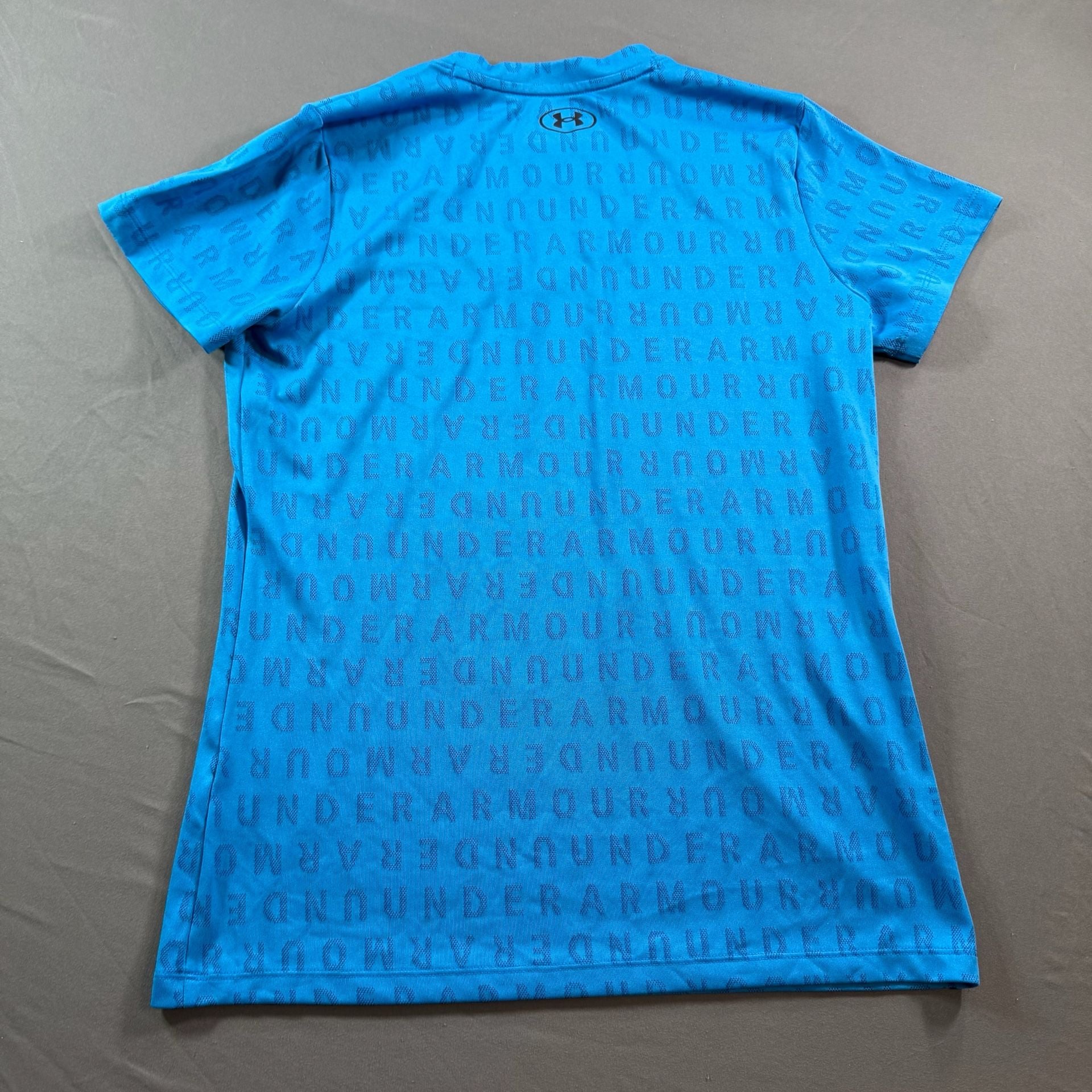 Under Armour Women’s Medium Blue Logo Print V-Neck Athletic Shirt 6