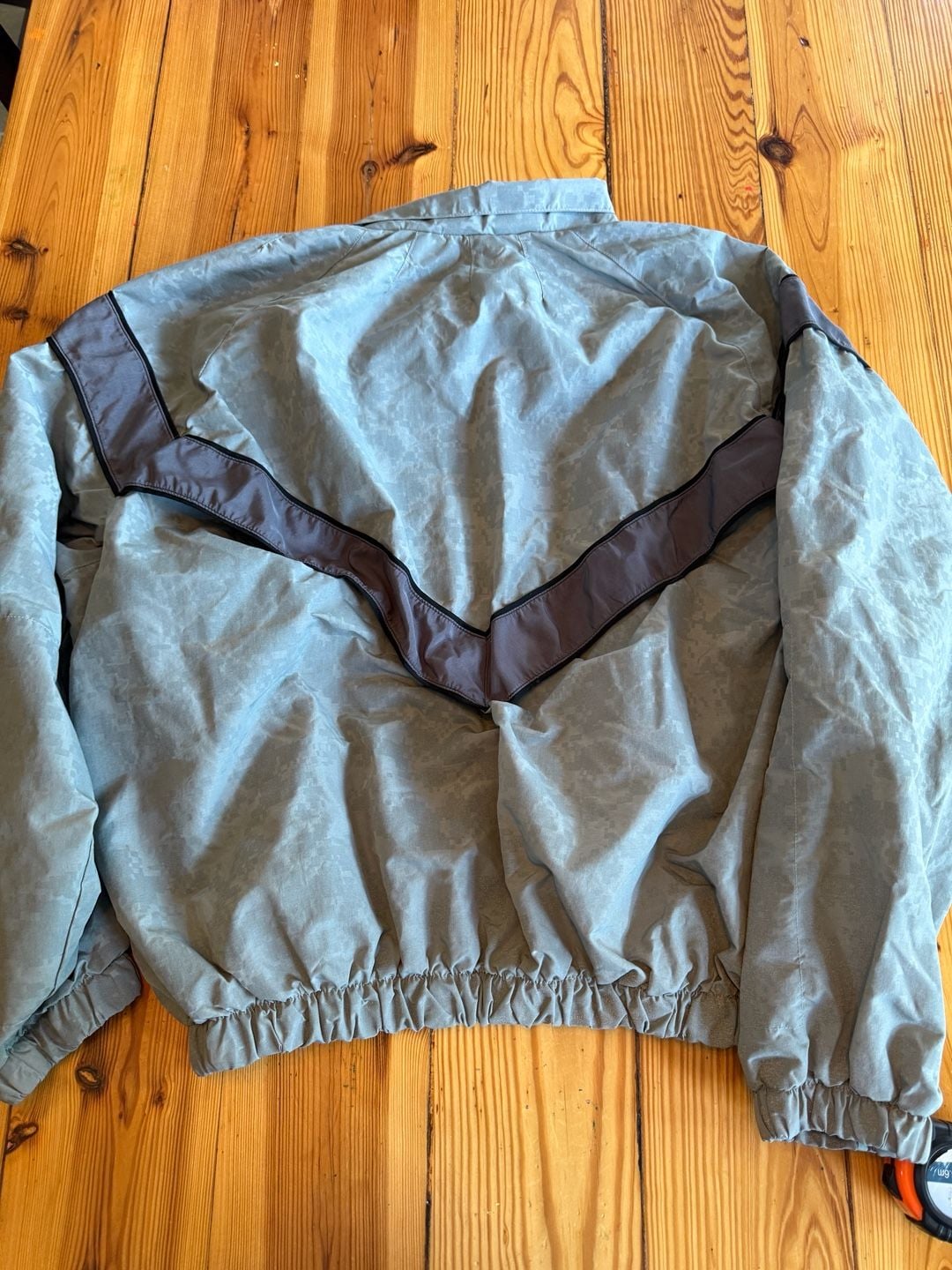 US Army Physical Fitness Uniform Jacket Size Medium Regular IPWU 8