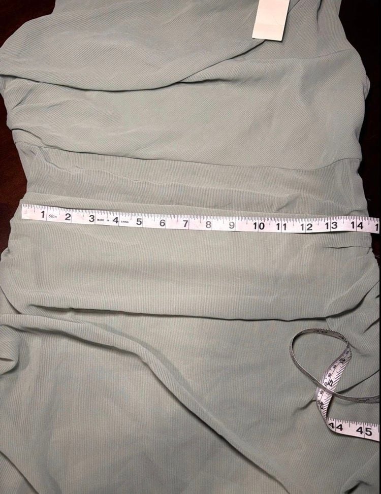 Abercrombie & Fitch Women’s Medium Petite Sage Green Ruched Maxi Dress NWT 9