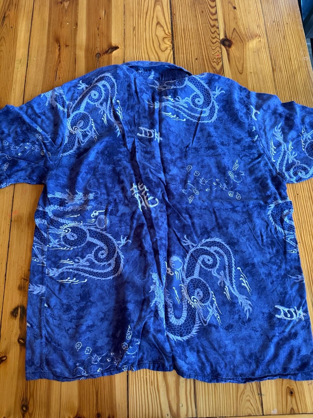 Vintage Dragon Print Blue Short Sleeve Button Down Shirt 3