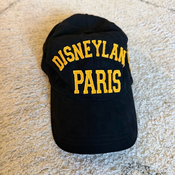 Disney Disneyland Paris 92 Black And Yellow Baseball Cap