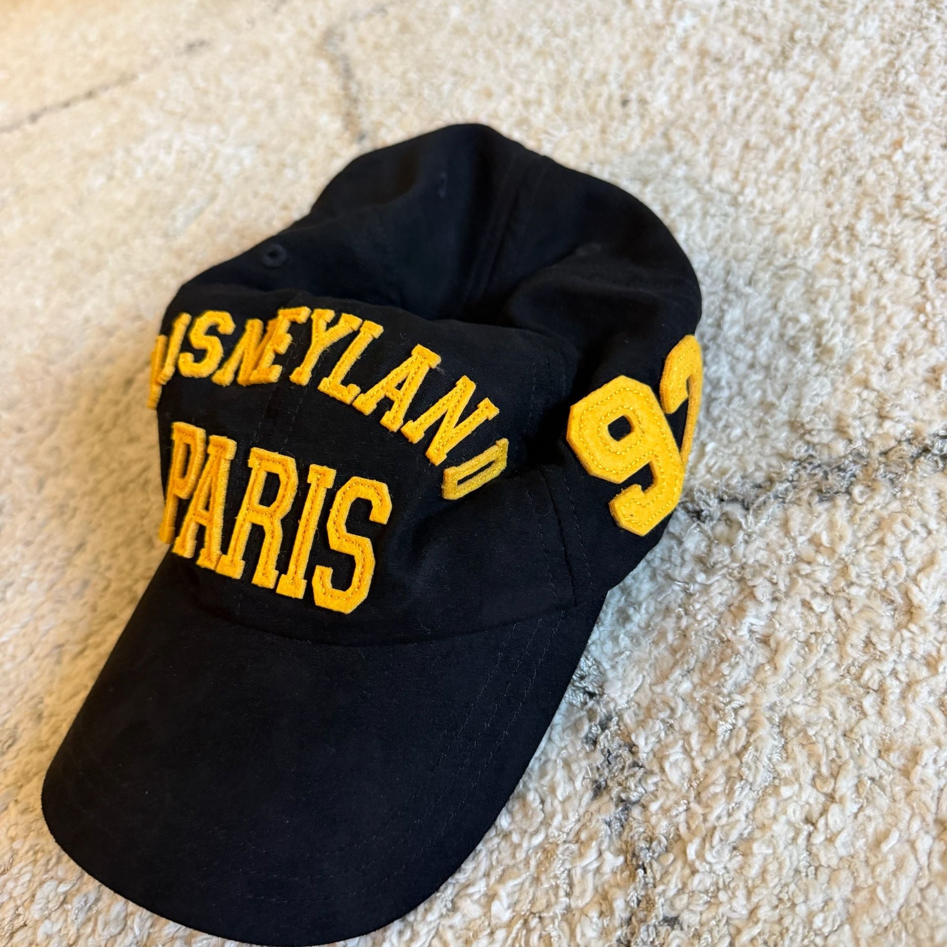 Disney Disneyland Paris 92 Black And Yellow Baseball Cap 3