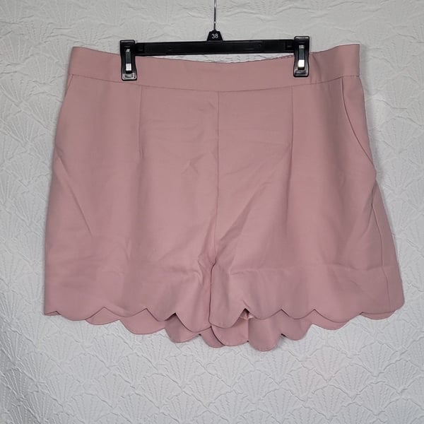 ee:some Shorts Size 2XL Pink Scalloped Hem Elastic Waist