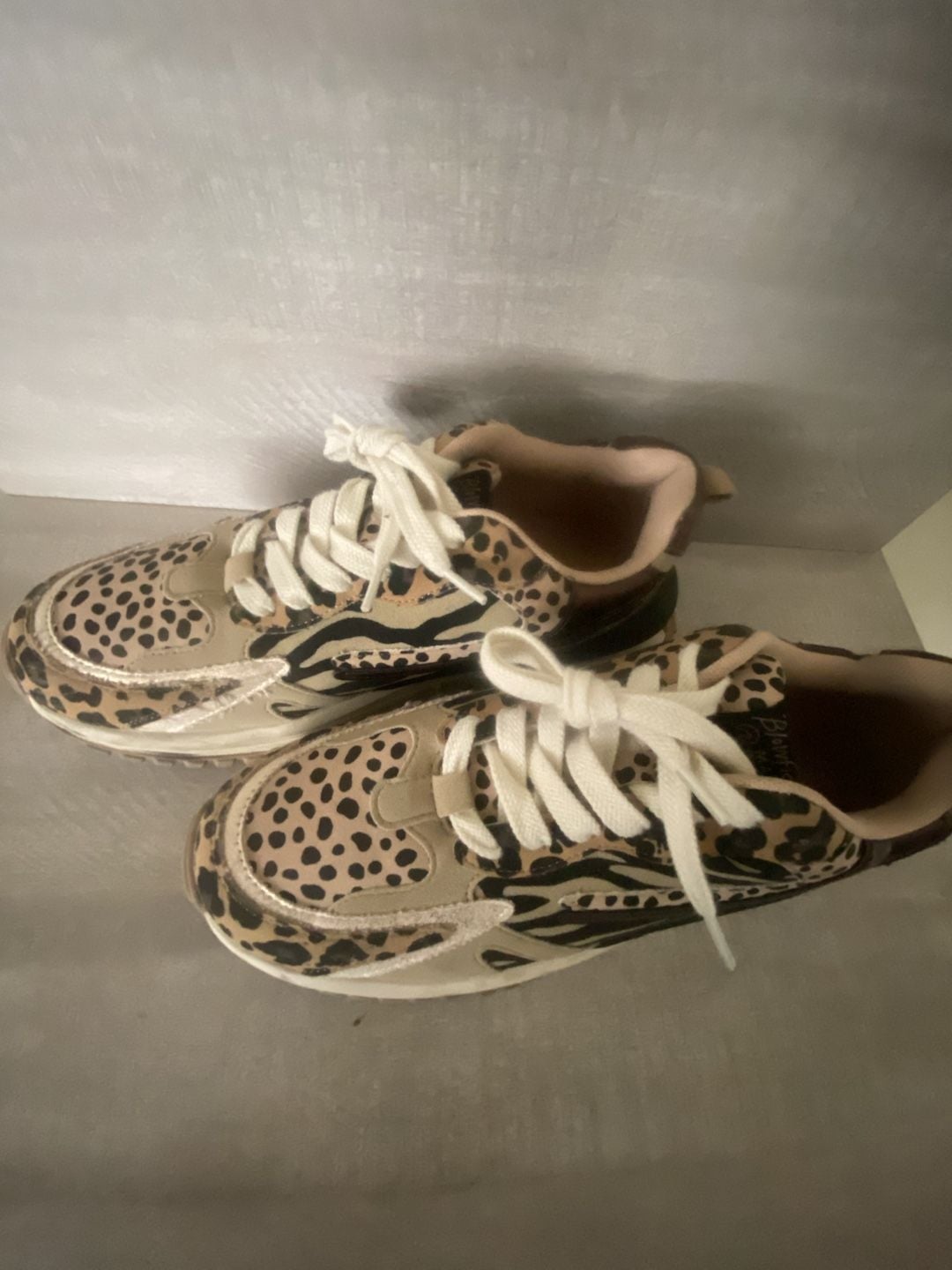 Blowfish Malibu Leo Sneaker Animal Print Platform 11M 4